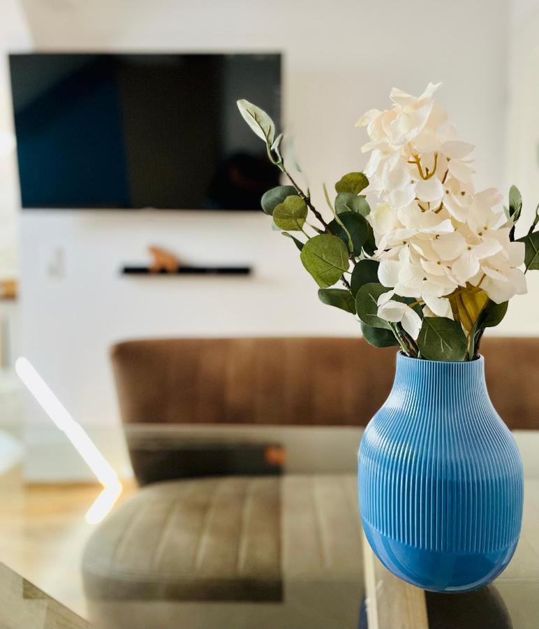 Aycatcherhomes - Top Lage I 4 Personen I 2 Schlafzimmer I Zentral I Altstadt Marburg I Naehe Fluss Lahn I Wlan I Apartment Sirius المظهر الخارجي الصورة