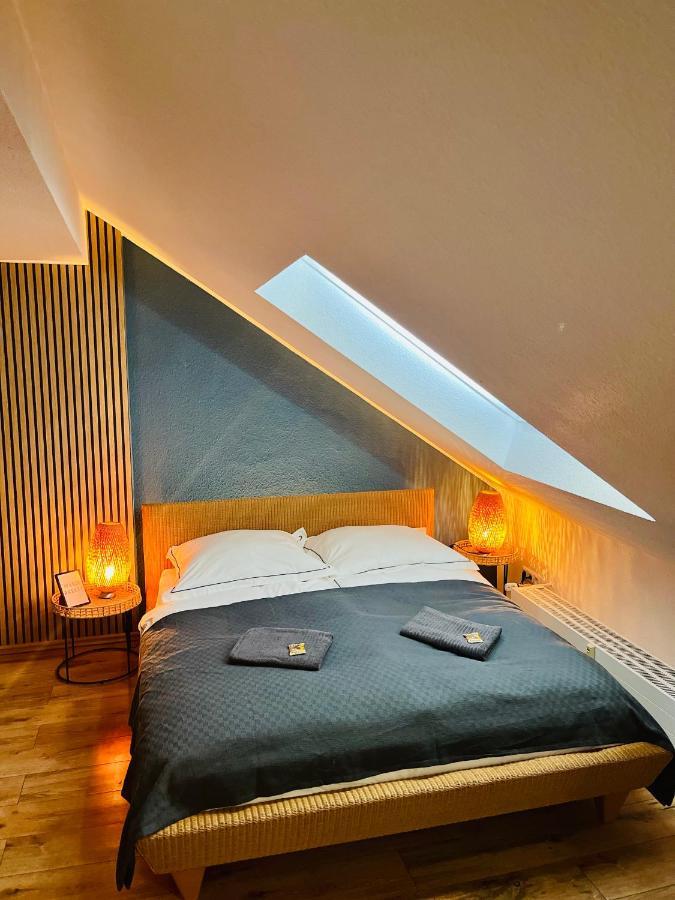 Aycatcherhomes - Top Lage I 4 Personen I 2 Schlafzimmer I Zentral I Altstadt Marburg I Naehe Fluss Lahn I Wlan I Apartment Sirius المظهر الخارجي الصورة