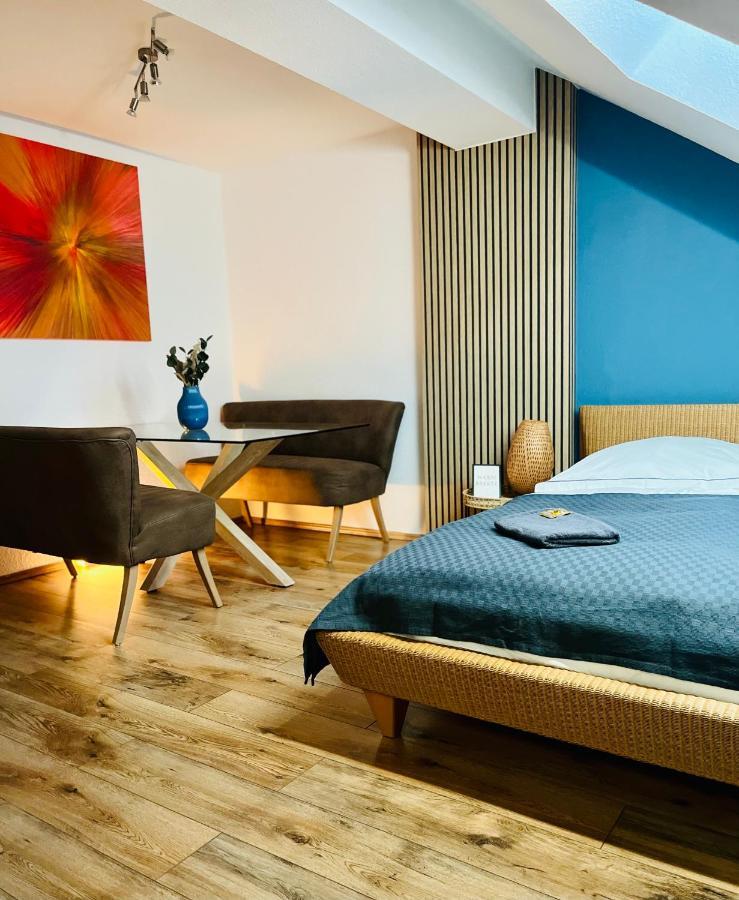 Aycatcherhomes - Top Lage I 4 Personen I 2 Schlafzimmer I Zentral I Altstadt Marburg I Naehe Fluss Lahn I Wlan I Apartment Sirius المظهر الخارجي الصورة