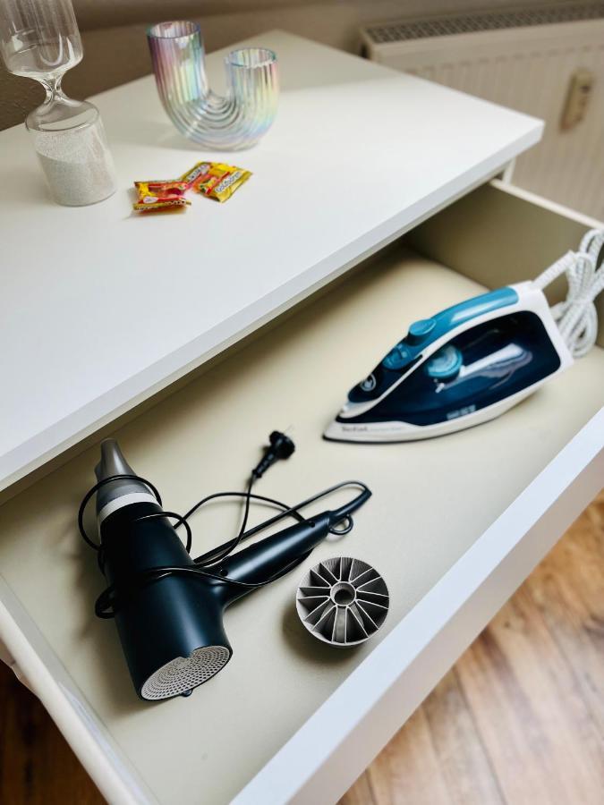 Aycatcherhomes - Top Lage I 4 Personen I 2 Schlafzimmer I Zentral I Altstadt Marburg I Naehe Fluss Lahn I Wlan I Apartment Sirius المظهر الخارجي الصورة